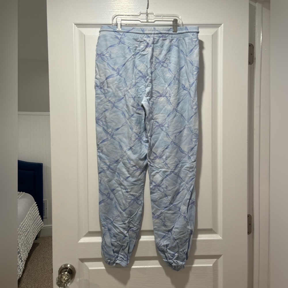 LoveShackFancy x Beach Riot - Blue Bow Sweat Set - Picture 4 of 6
